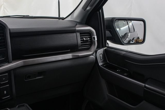 Used 2025 Black Ford XLT image 21