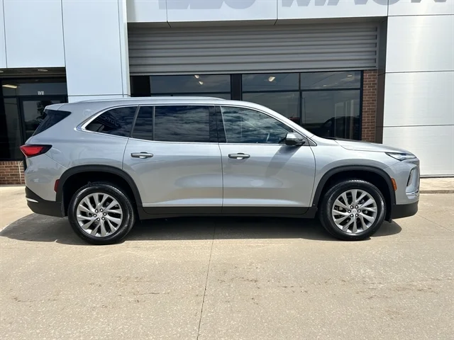 Used 2025 GRAY BUICK Preferred image 3