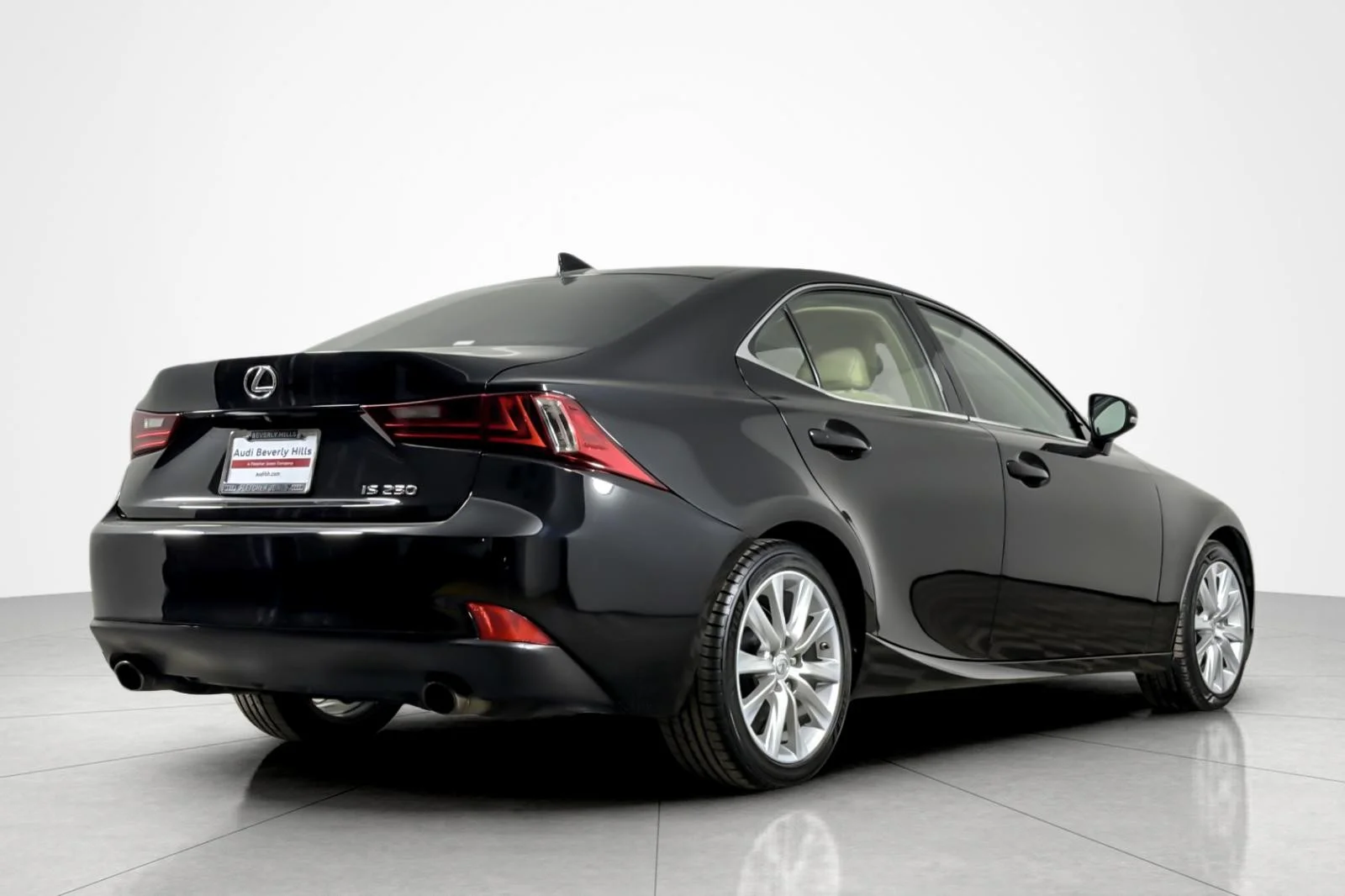 Used 2015 BLACK Lexus 4dr Sport Sdn RWD image 5