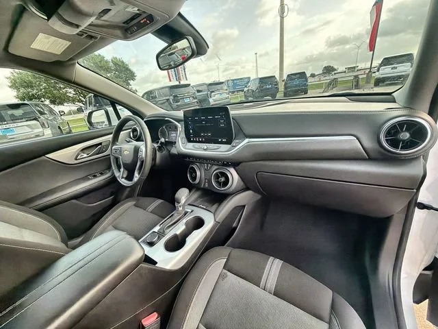 2023 Chevrolet Blazer 2LT - Photo 28