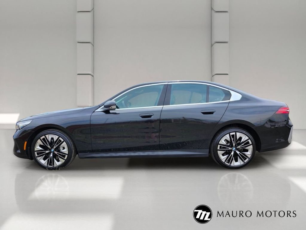 Used 2026 Black BMW 530i xDrive image 6