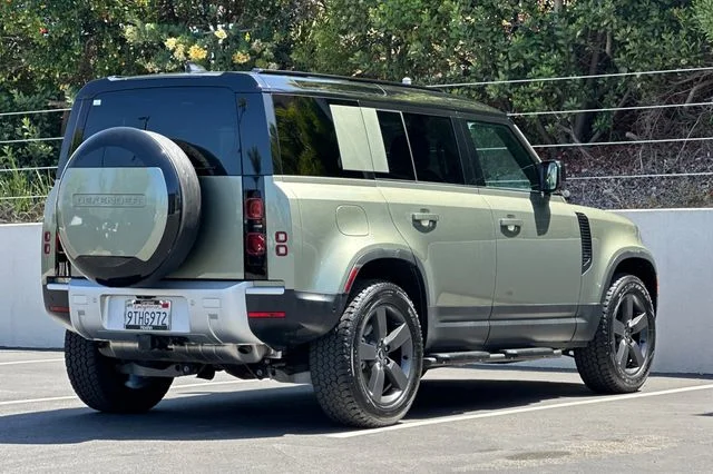 Certified Used 2025 Green Land Rover S image 5