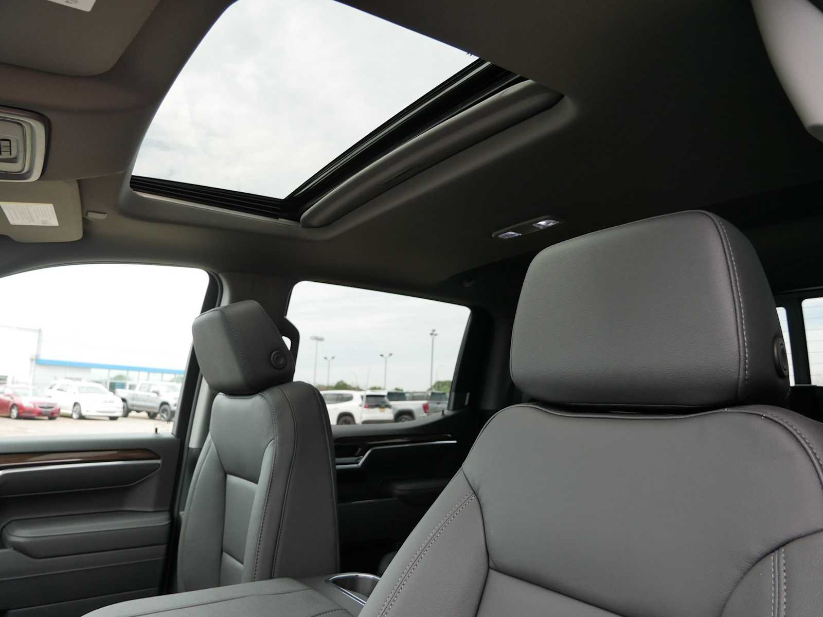 2026 Chevrolet Silverado 1500 RST - Photo 18