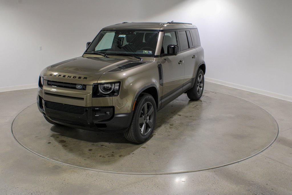 Used 2026 Gondwana Stone Metallic Land Rover S image 1