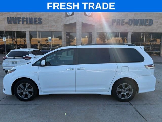 Used 2019 White Toyota SE image 1
