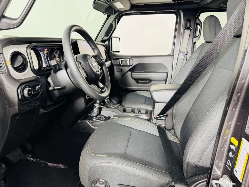 Used 2026 Gray Jeep Sport image 5