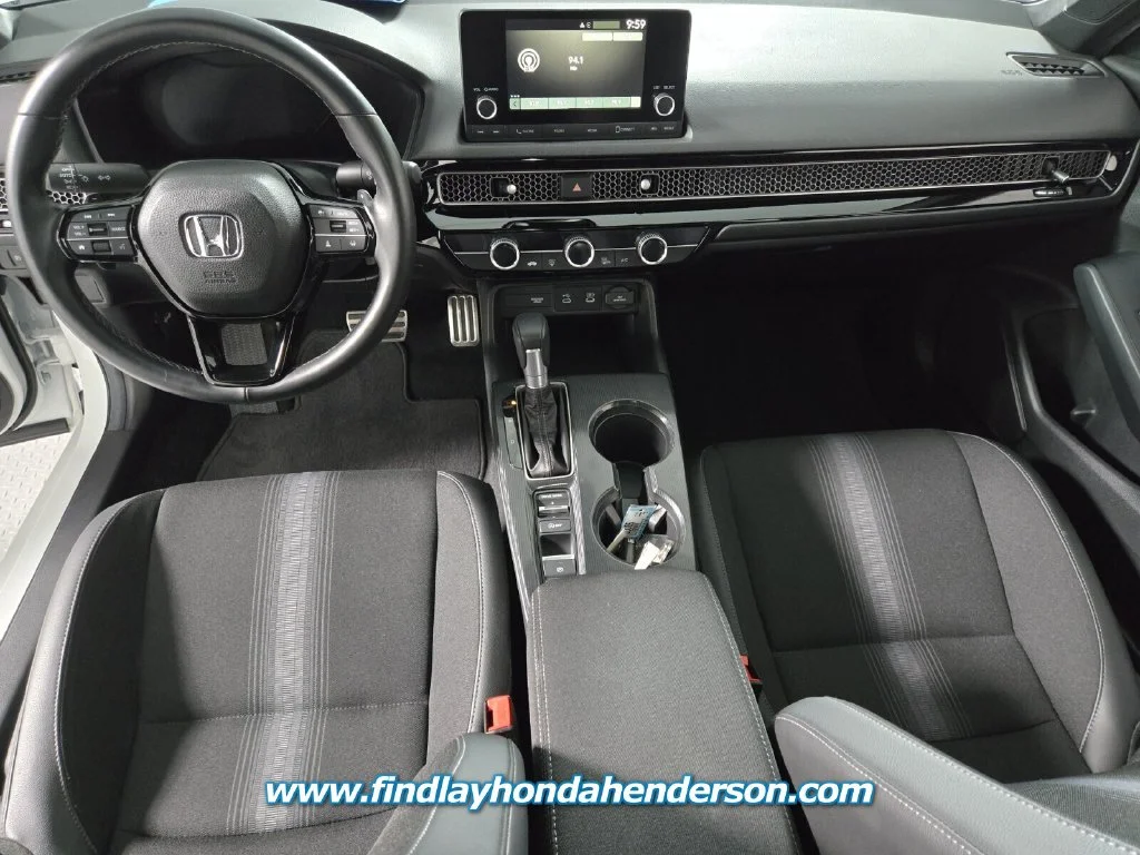 Certified Used 2025 Platinum White Pearl Honda Sport image 16