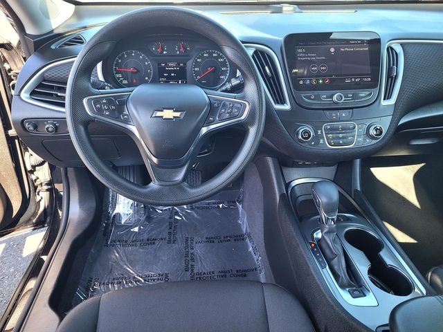 Used 2025 Black Chevrolet LT image 9