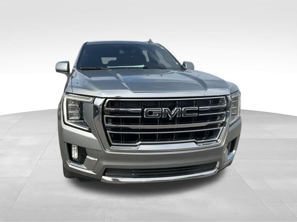 Used 2023 Silver GMC SLT image 3