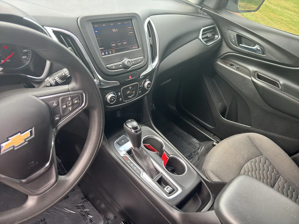 Used 2021 Summit White Chevrolet LT image 31