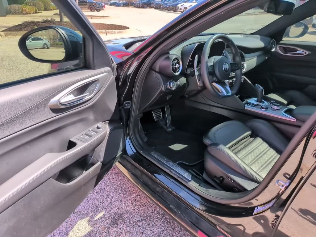 Used 2024 Black Alfa Romeo Veloce image 20