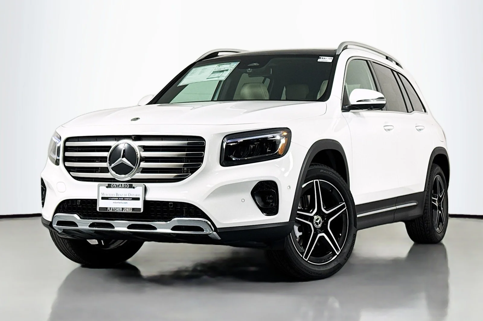 2026 Mercedes-Benz GLB GLB 250's photo