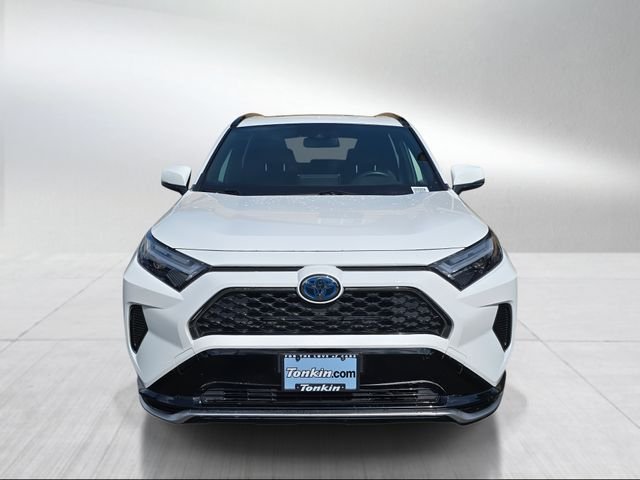 2023 Toyota RAV4 SE - Photo 8