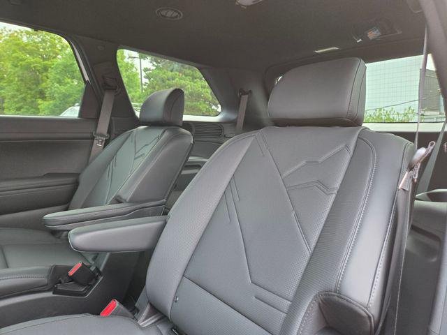 New 2026 White Pearl Hyundai XRT Pro image 17
