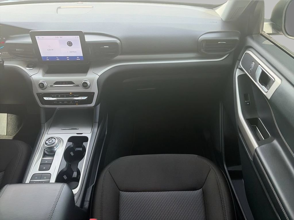 Used 2024 Gray Ford XLT image 13