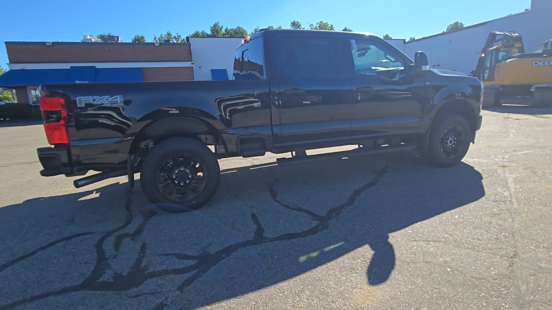 New 2026 Agate Black Metallic Ford F-250® Lariat® image 20
