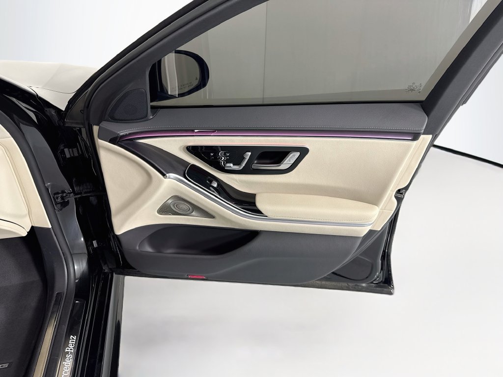 Certified Used 2023 Black Mercedes-Benz S 500 image 25