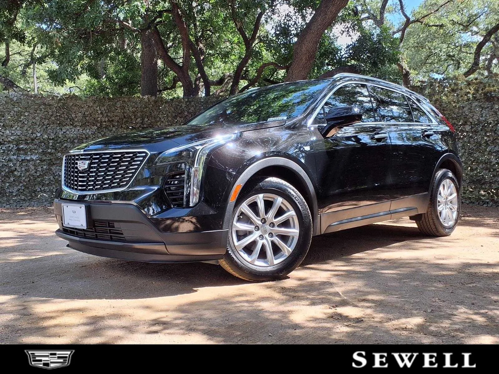 2023 Cadillac XT4 Luxury's photo