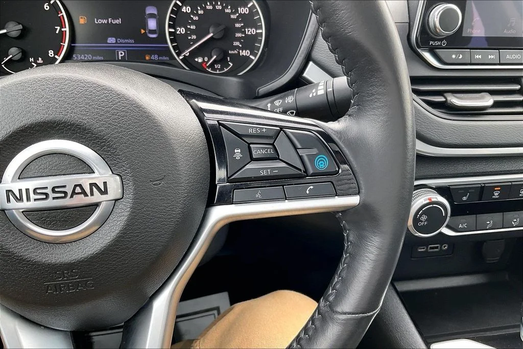 Used 2022 Gray Nissan 2.5 SV image 21