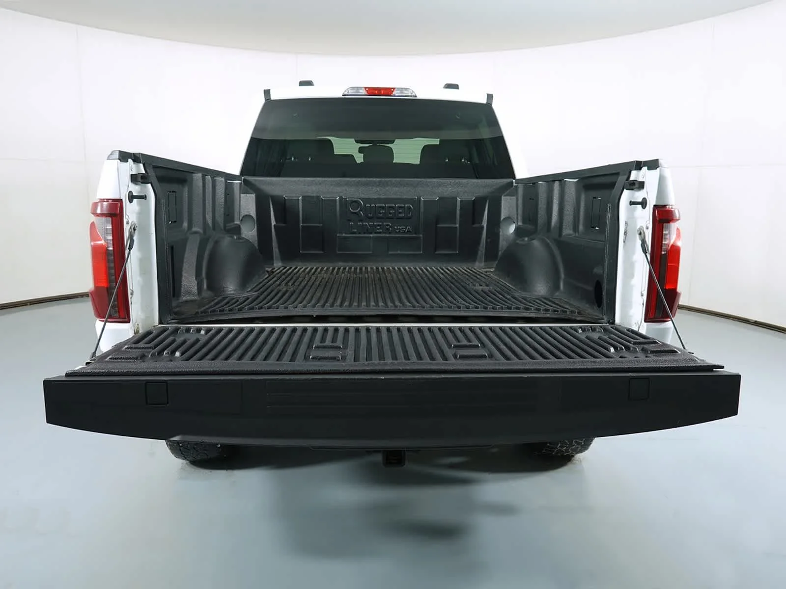 2024 Ford F-150 XLT - Photo 8