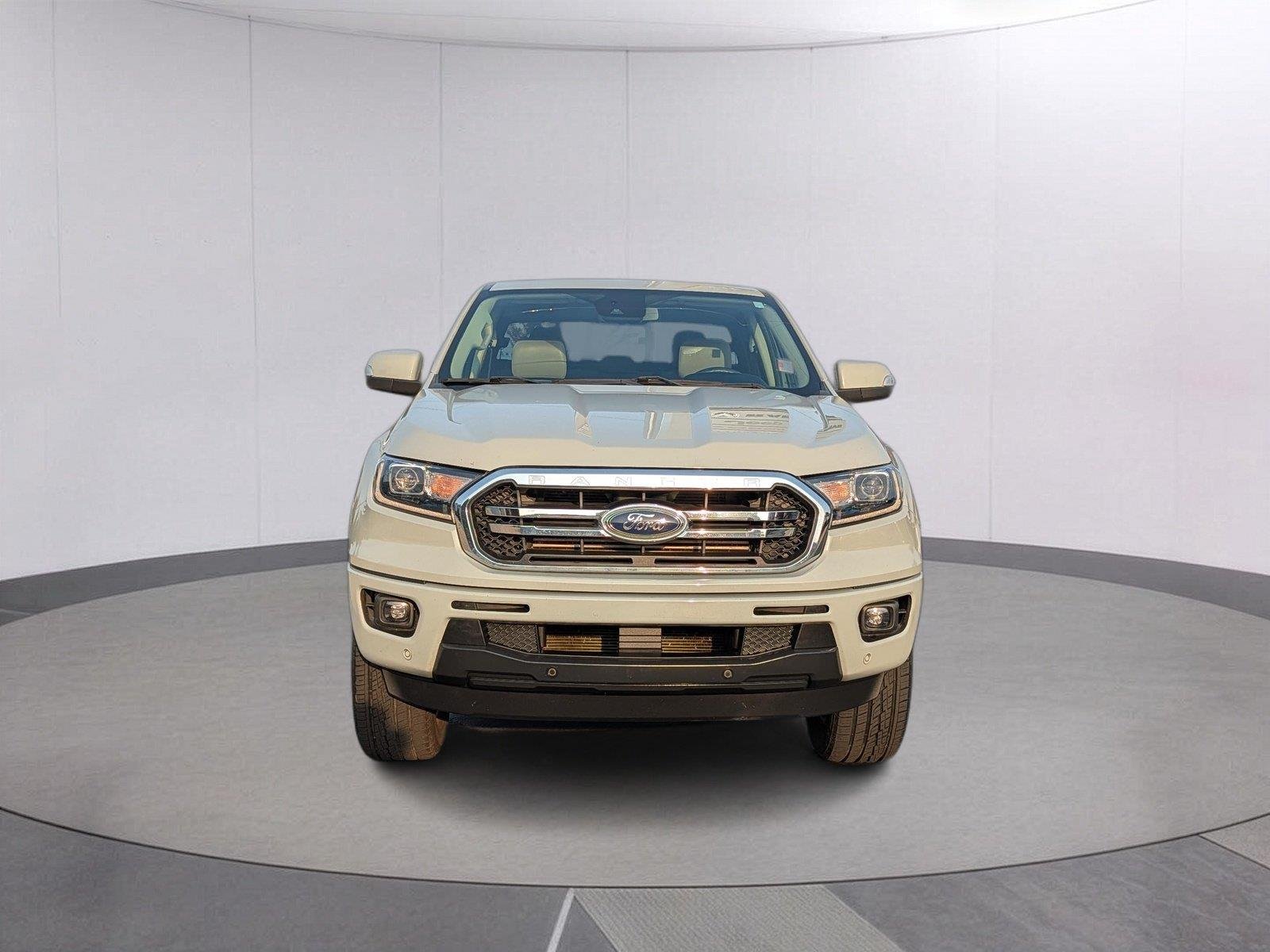 Used 2022 Cactus Gray Ford LARIAT image 4