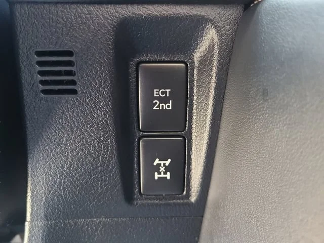 Used 2023 Gray Lexus GX 460 Premium image 33