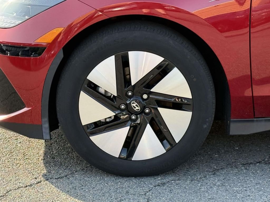 Certified Used 2024 Red Hyundai SE image 11
