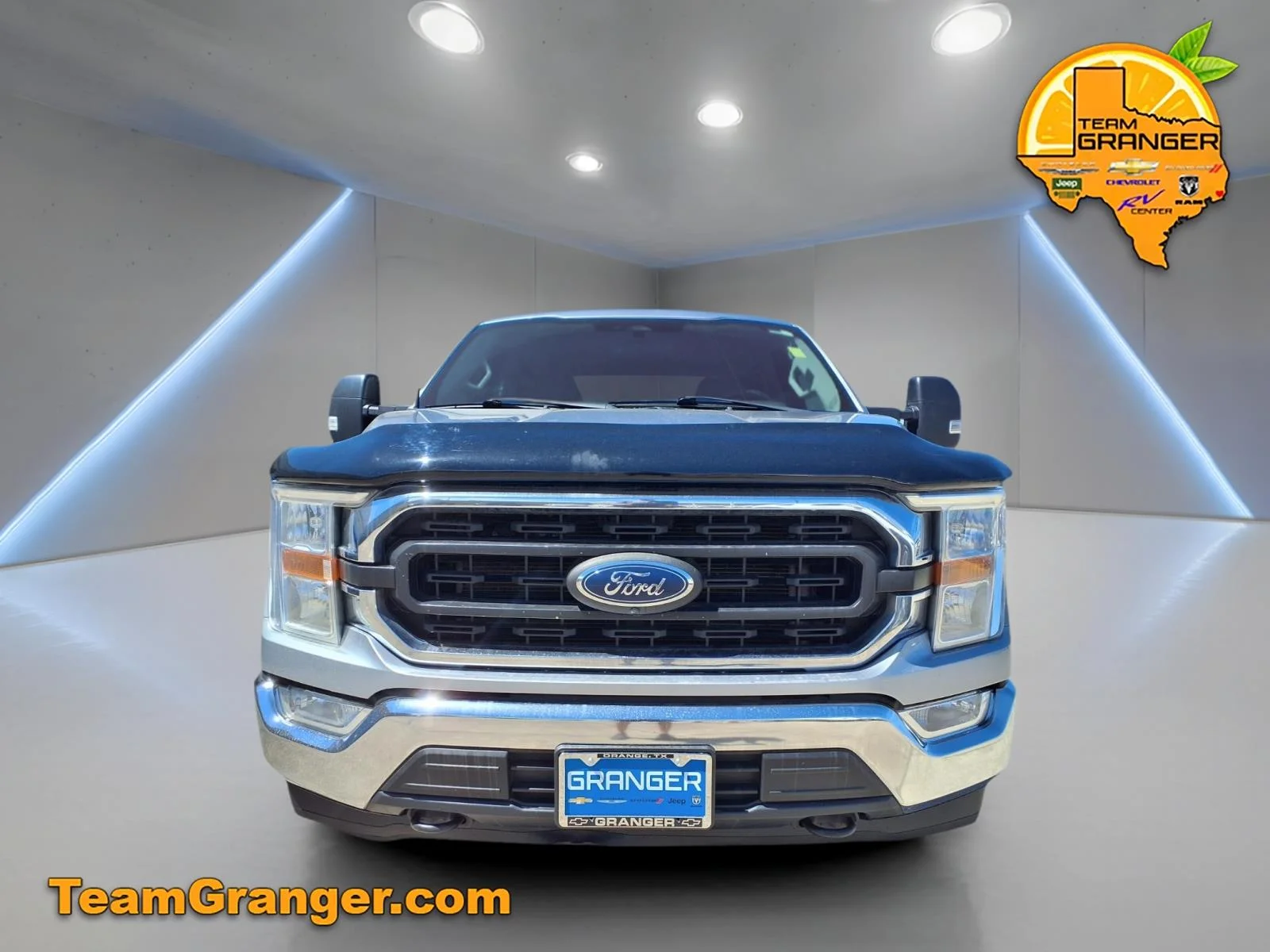 Used 2022 Silver Ford XLT image 7
