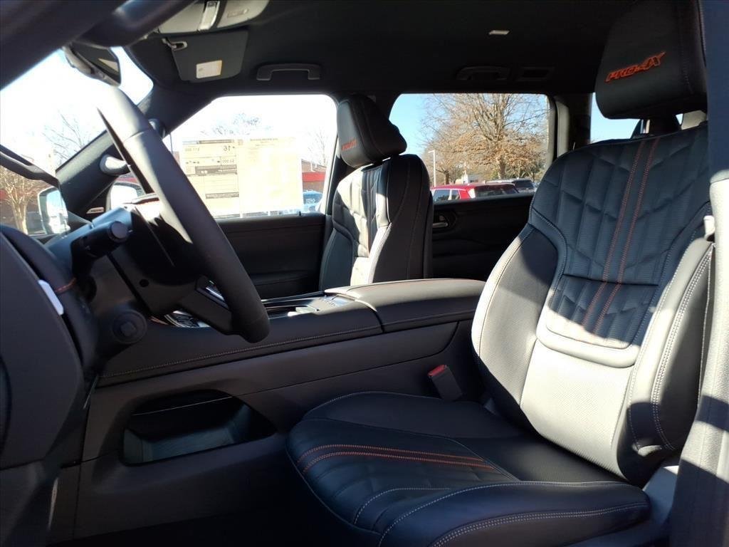 New 2026 Super Black Nissan PRO-4X® image 9