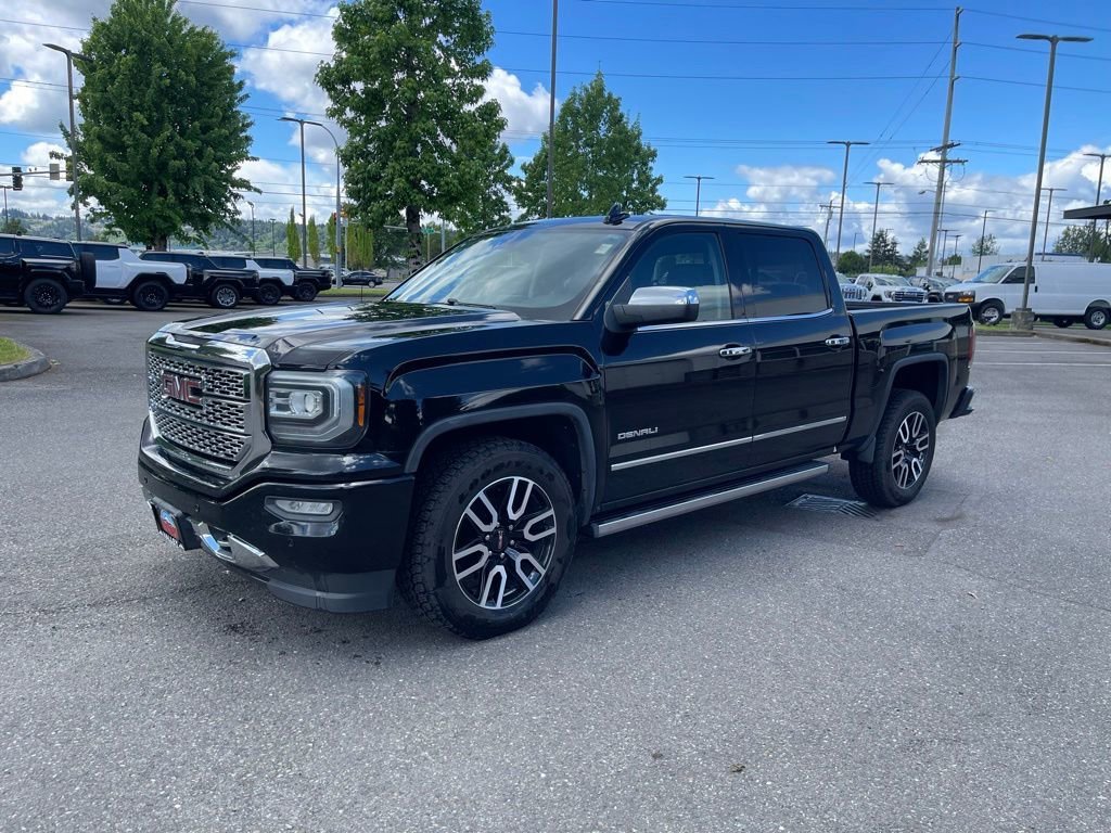 2017 GMC Sierra 4WD Crew Cab Short Box's photo