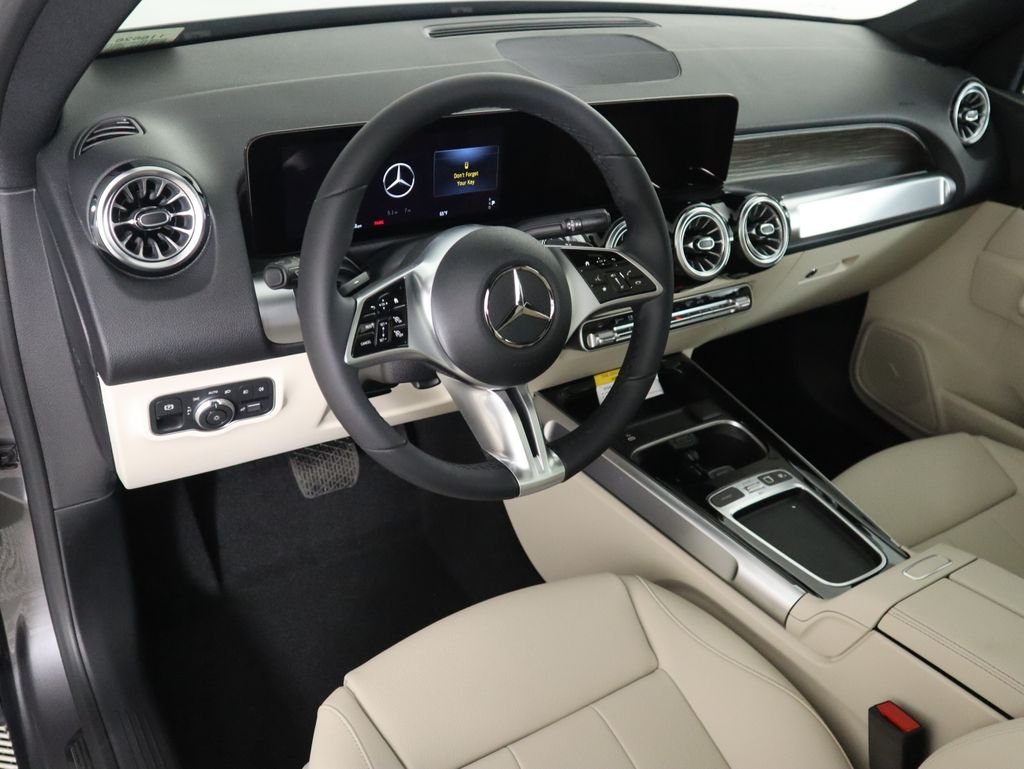 Certified Used 2026 Mountain Grey Metallic Mercedes-Benz GLB 250 image 10