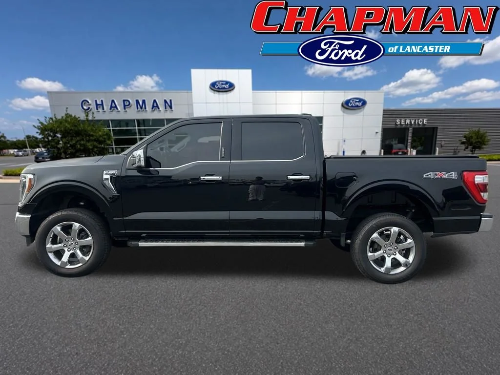 Used 2022 Black Ford Lariat image 2