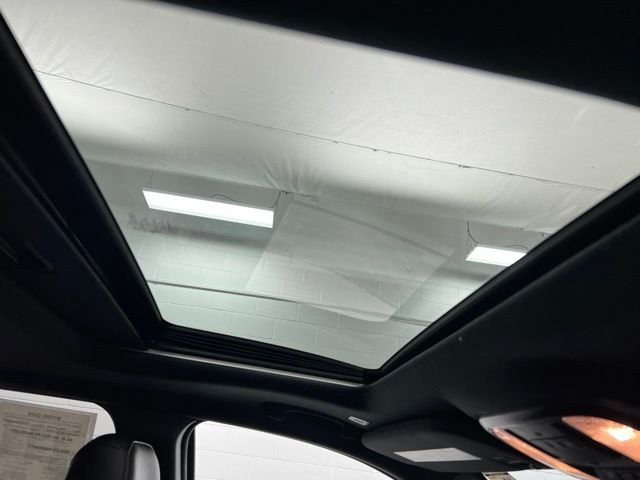 Used 2021 Brown Jeep Limited image 28