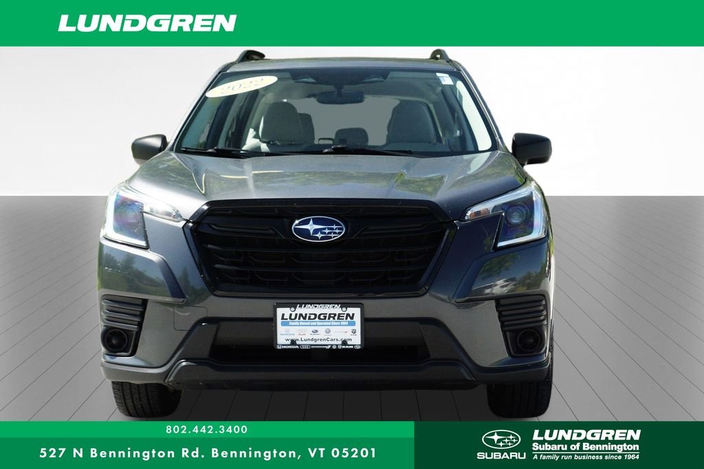 Used 2022 Gray Subaru Base image 31