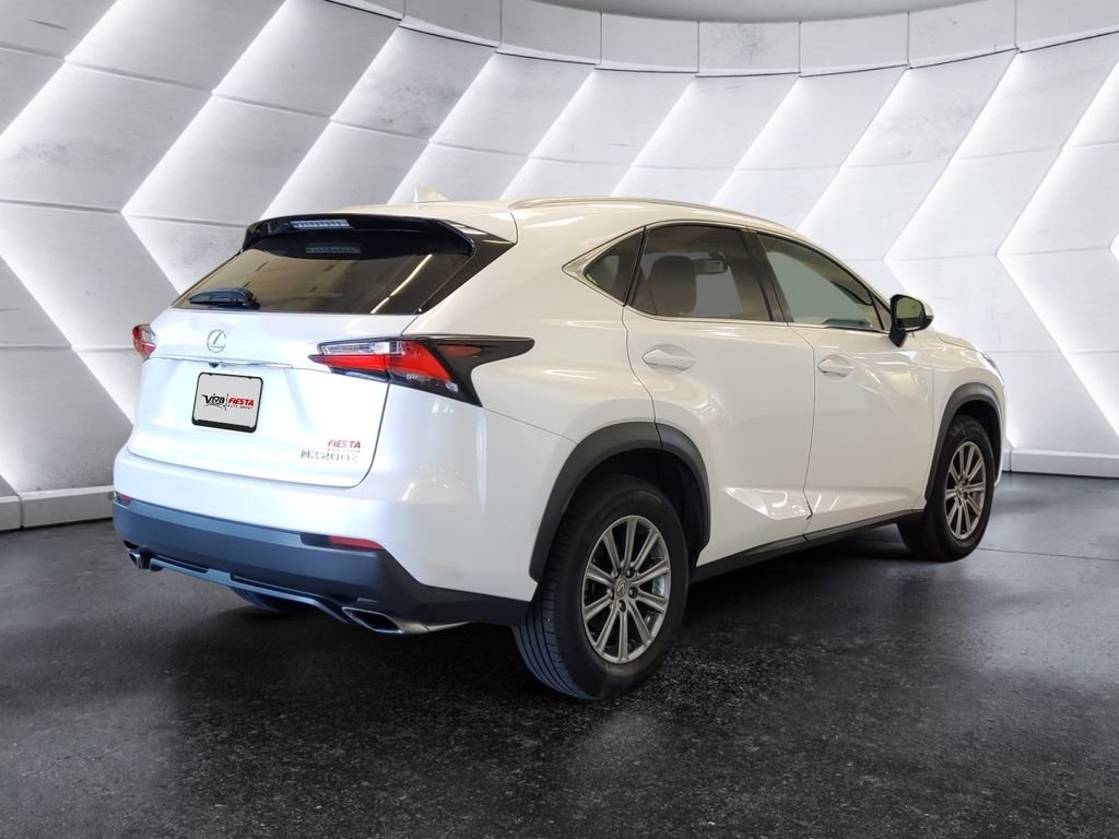Used 2017 White Lexus 200t image 4