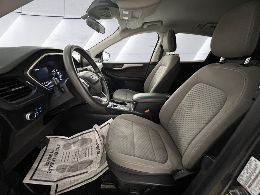 Used 2022 Gray Ford SE image 7