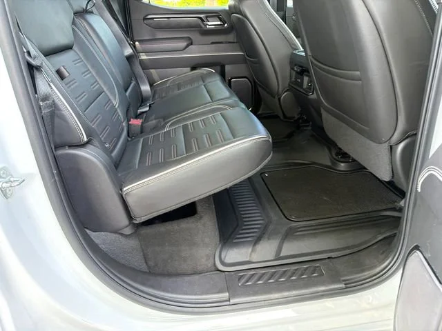 Used 2022 Summit White GMC AT4X image 15