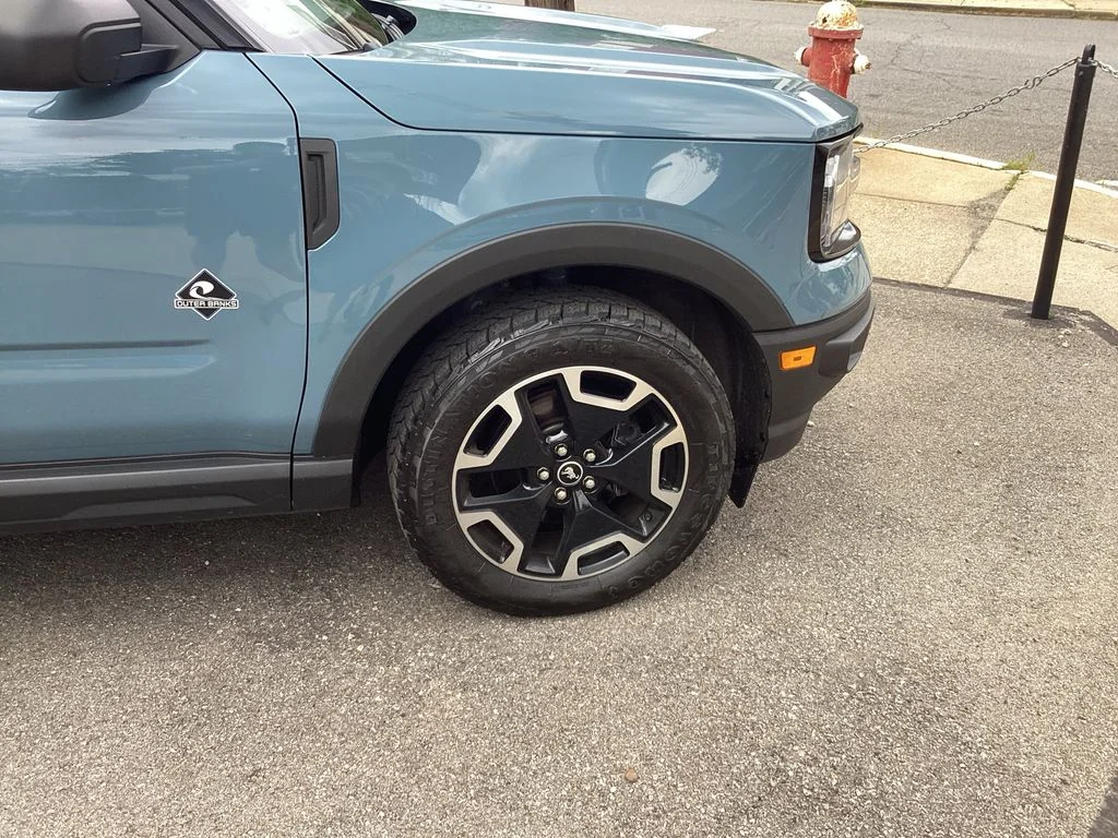 Used 2022  Ford Outer Banks image 23