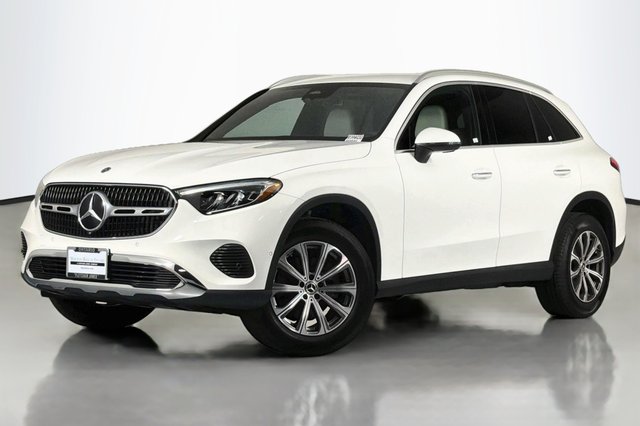2025 Mercedes-Benz GLC 300