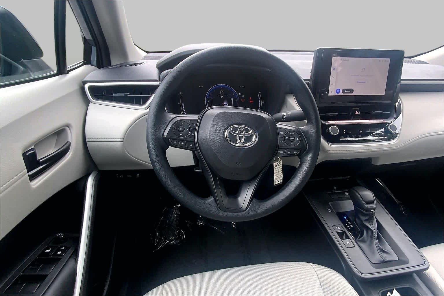 Pre-Owned 2026 Toyota Corolla Cross L