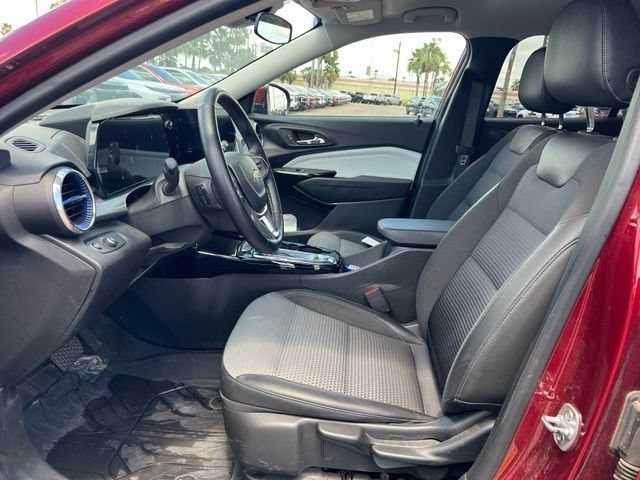 Used 2025 Crimson Metallic Chevrolet LT image 11