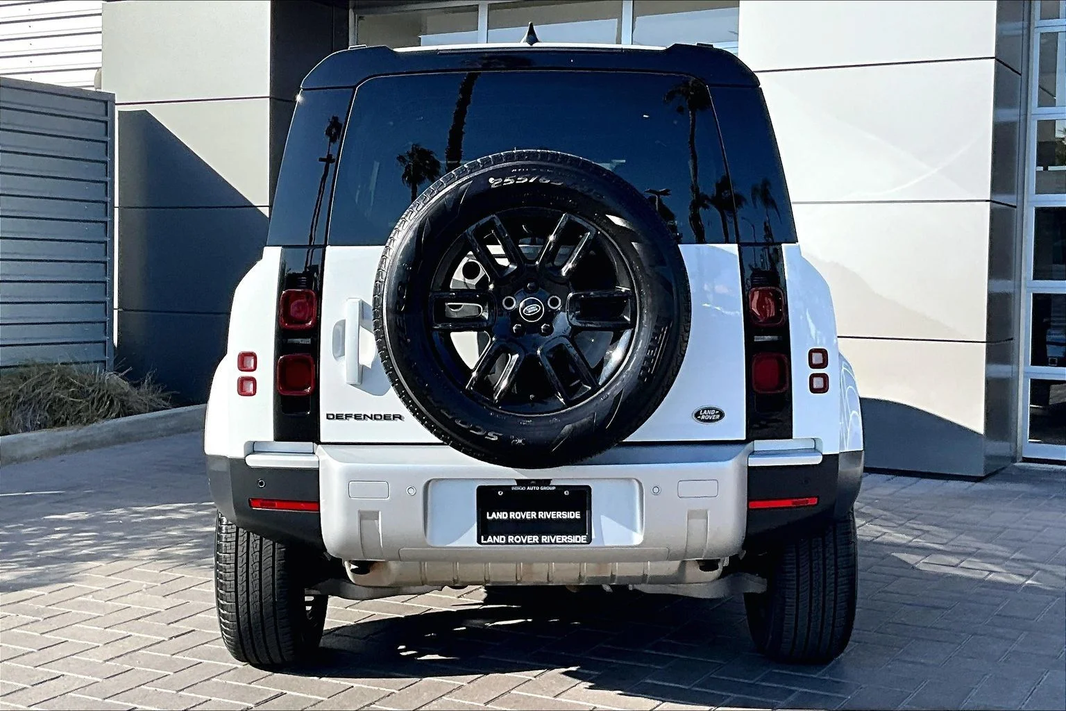 Certified Used 2023 White Land Rover S image 4