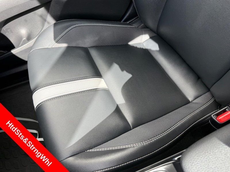 Certified Used 2025 Ice Toyota SE image 27
