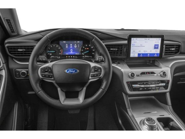 Used 2023 Carbonized Gray Metallic Ford XLT image 10