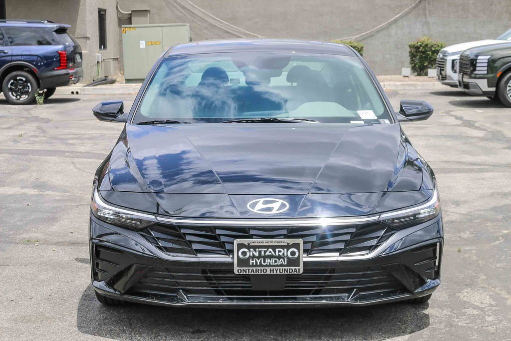 New 2026 Black Hyundai SEL Sport image 3