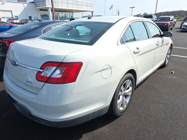 Used 2011 White Suede Ford SEL image 4