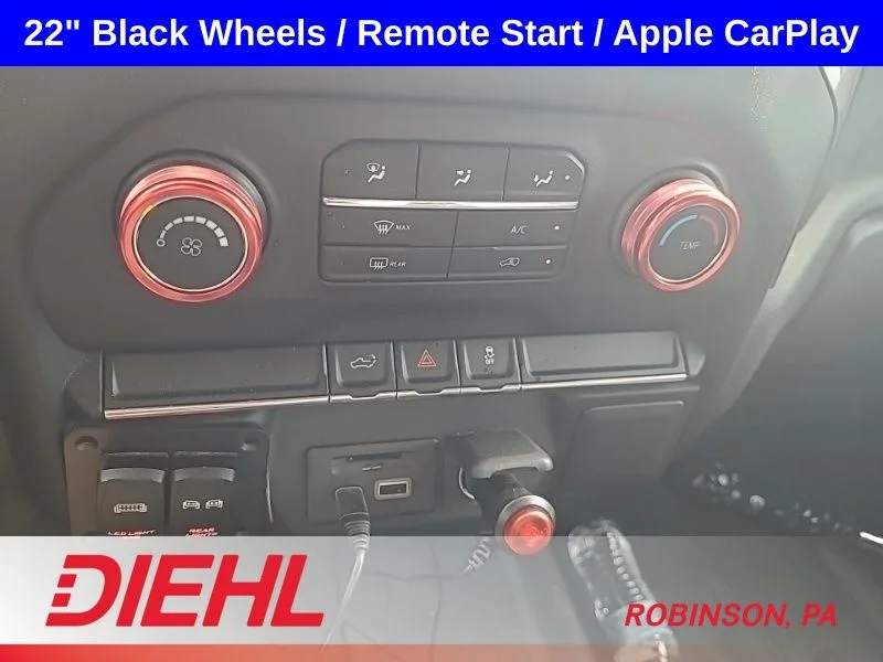 Used 2019 Red Chevrolet Custom image 16