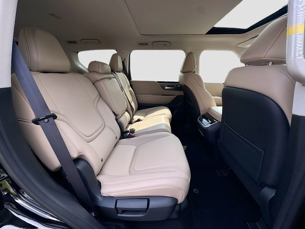 New 2026 BLACK OBSIDIAN INFINITI Pure 2WD image 30
