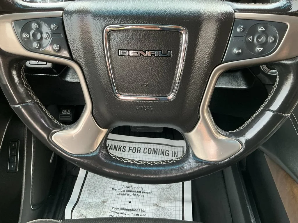 Used 2019 Black GMC Denali image 19