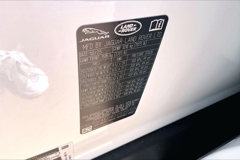 Used 2026 Fuji White Land Rover Gemini Edition image 31
